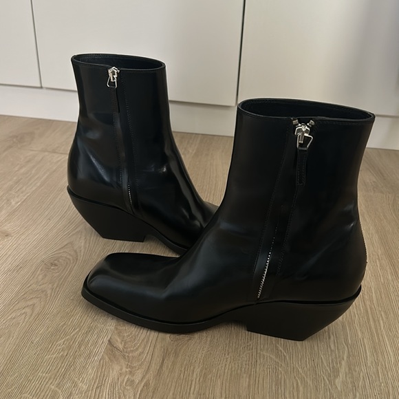 Khaite Hooper Boot Size 40 New - Picture 3 of 5